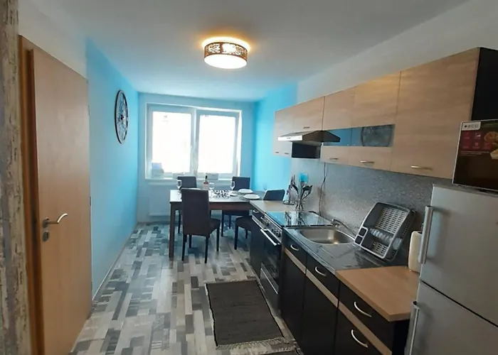 S Privatni Virivkou Apartman Bzenec